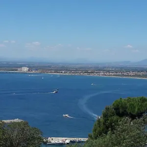 Apartamento Con Terraza Y Vistas Al Mar Rosas